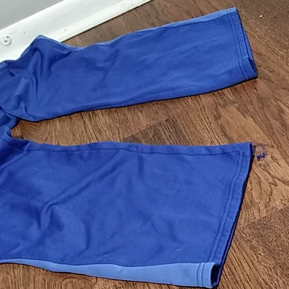 πBlue Champion Sweatpants - Picture 5 of 5